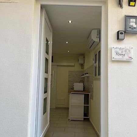 Ferienwohnung Al Rifugio Di Rosmy Bari Exterior foto